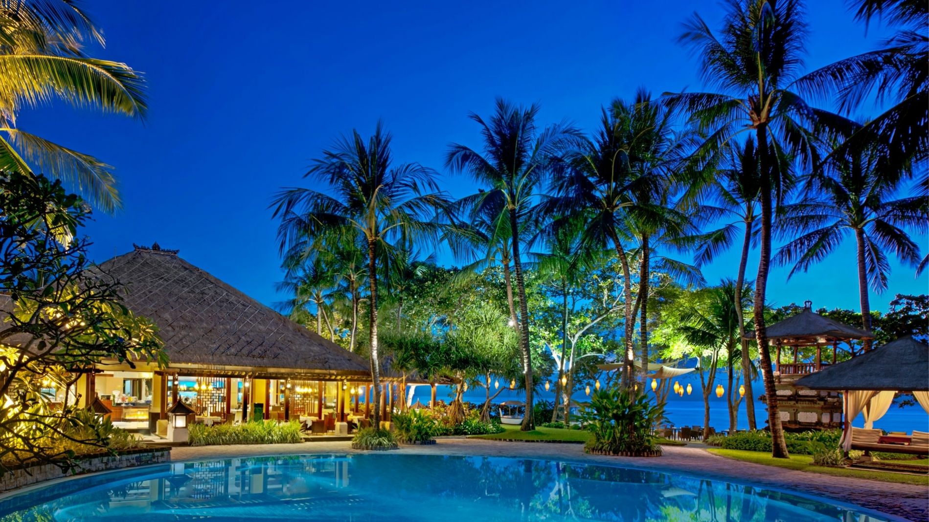 Arwana Restaurant Overview